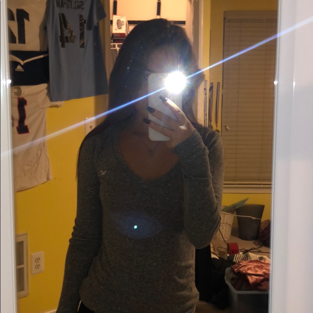 Hollister Grey Long sleeve size: XS
